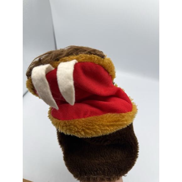 Vintage Walrus Hand Puppet Plush Brown Furry Felt Teeth Red Mouth 70s 80s Toy - Picture 3 of 5